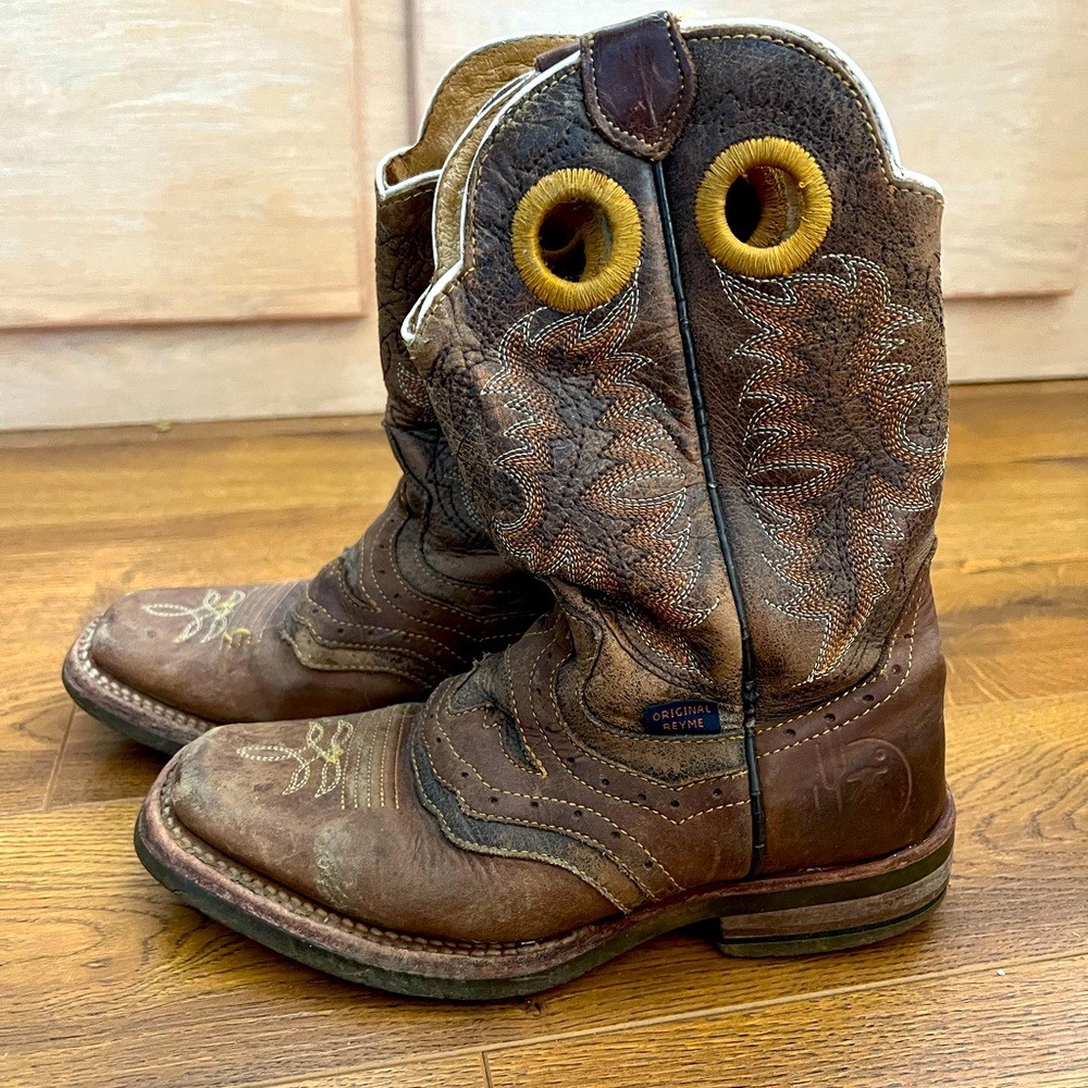 Reyme cowboy boots - size 6